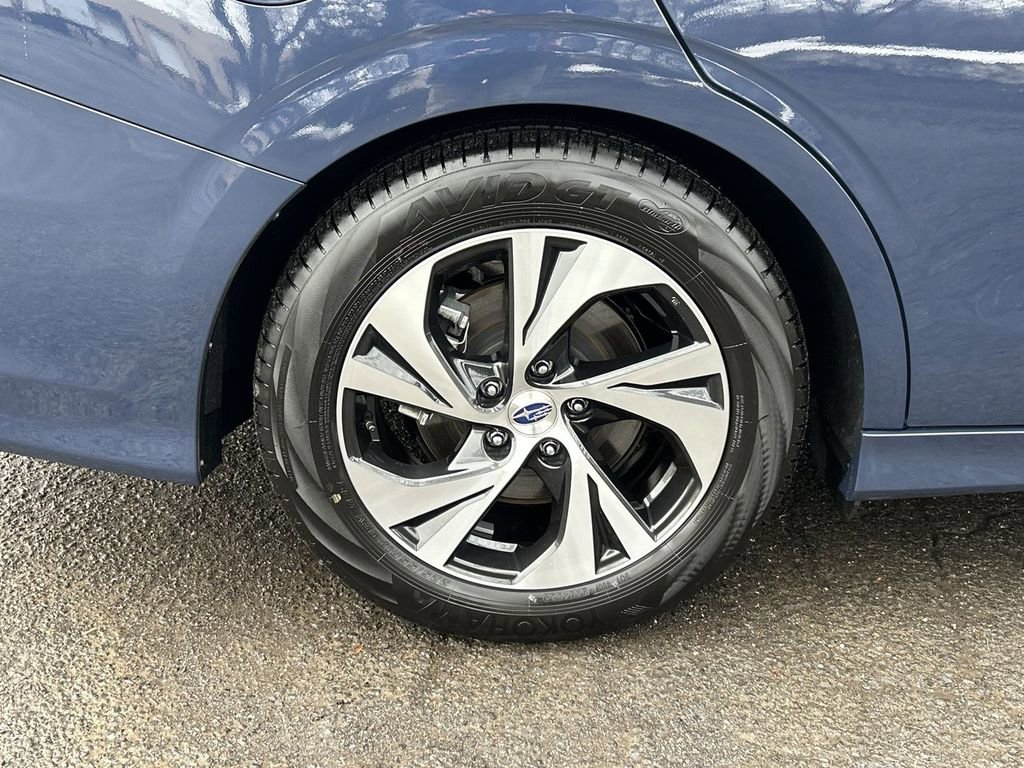 Certified 2025 Subaru Legacy Premium image 12