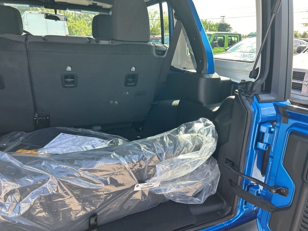 New 2026 Jeep Wrangler Sport image 32