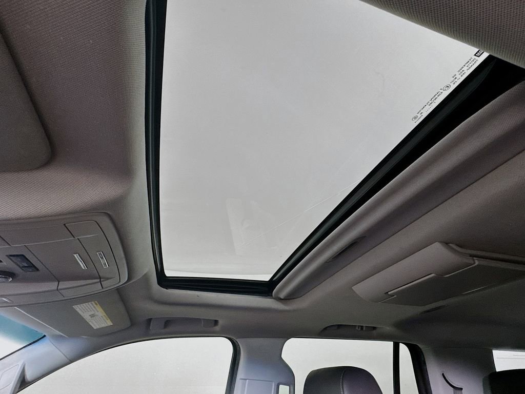 Used 2018 Chevrolet Tahoe LT image 23