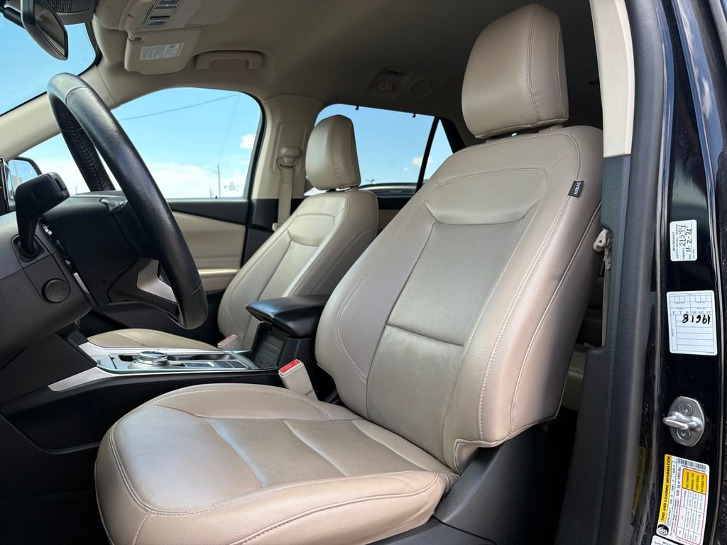 Used 2021 Ford Explorer Limited w/ Equipment Group 301A RWD image 11