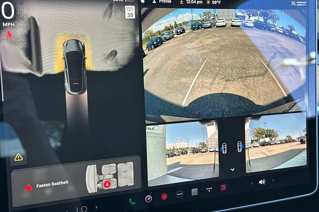 Used 2022 Tesla Model Y Performance AWD/4WD image 21