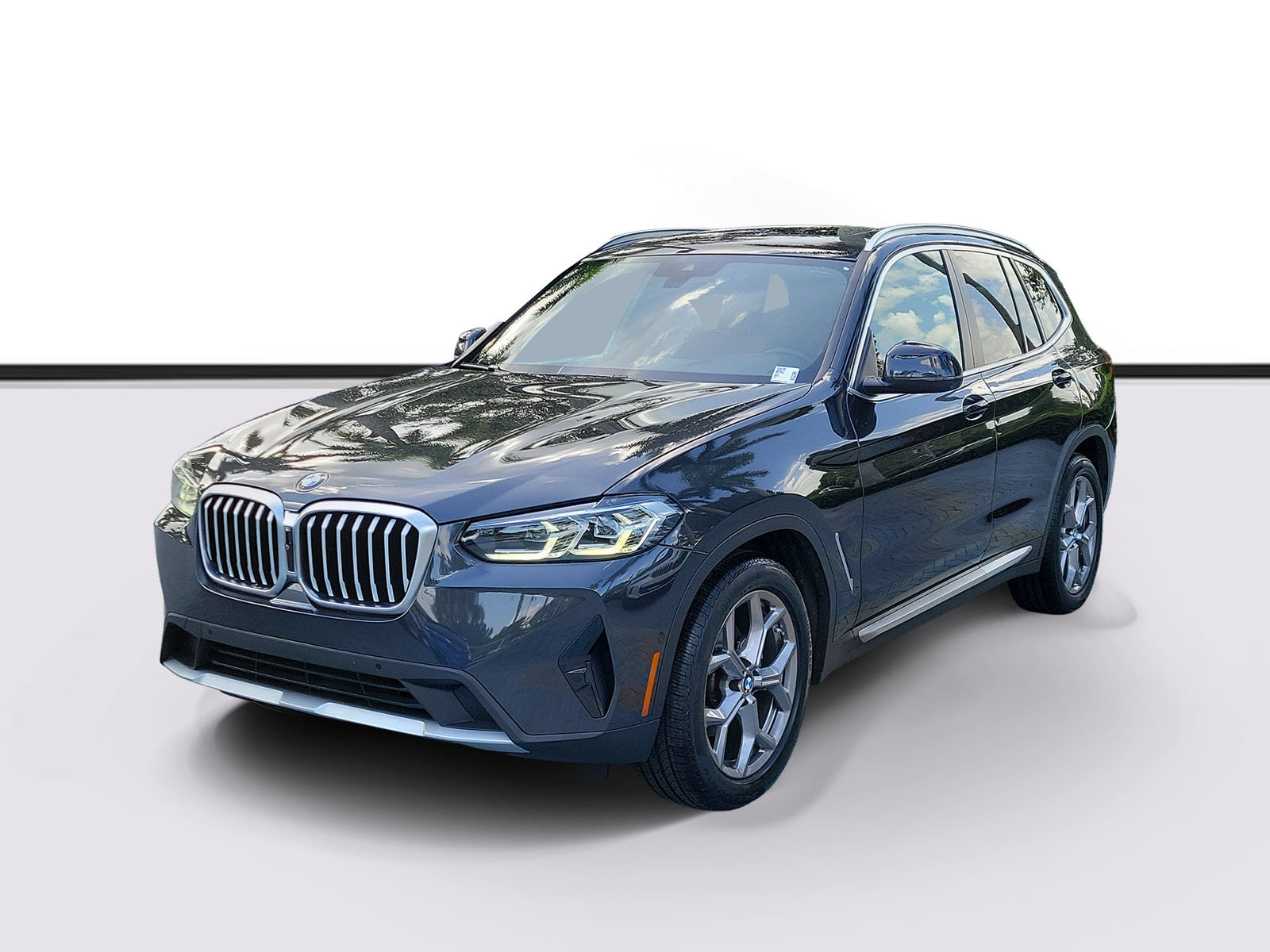Certified 2024 BMW X3 sDrive30i w/ Convenience Package RWD image 2