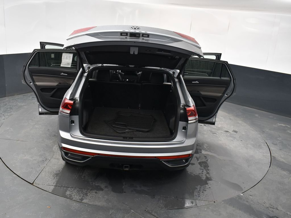 Used 2022 Volkswagen Atlas Cross Sport SE image 19