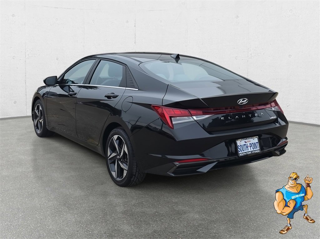 Certified 2022 Hyundai Elantra Limited image 7