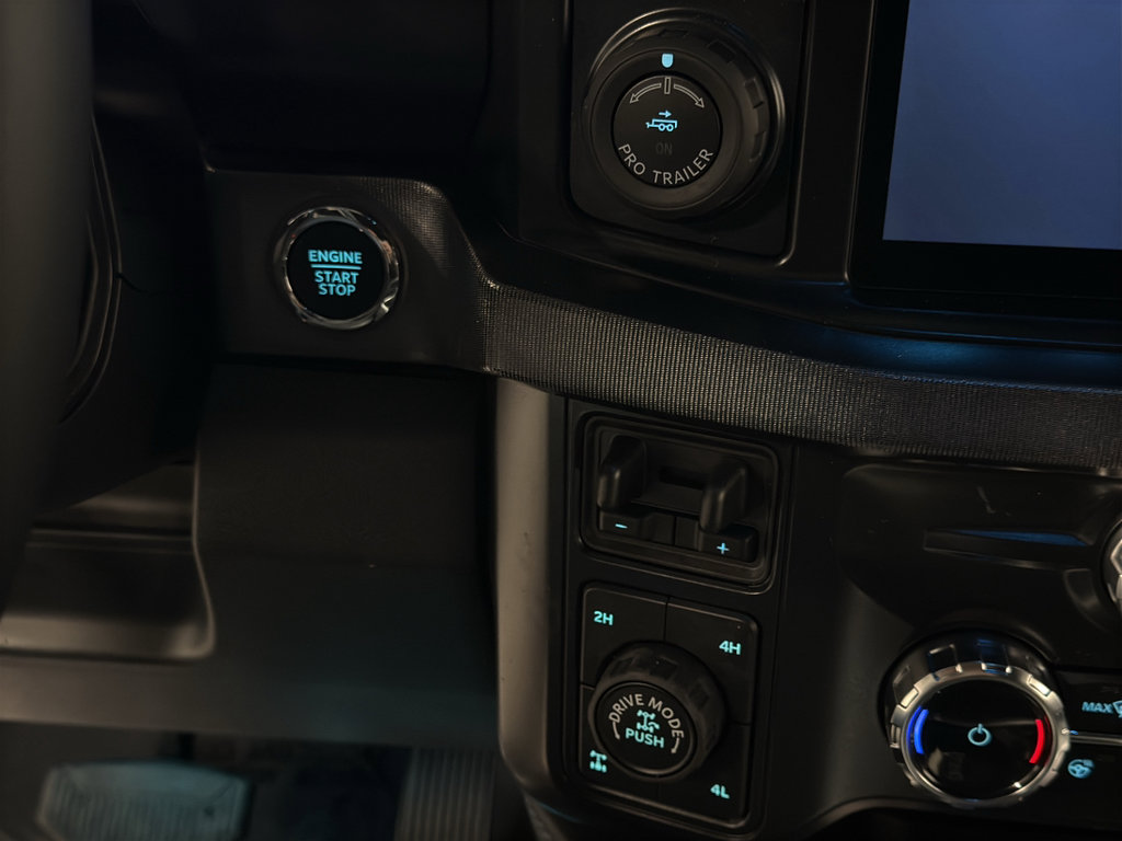 New 2026 Ford F250 Platinum w/ Tremor Off-Road Package image 12