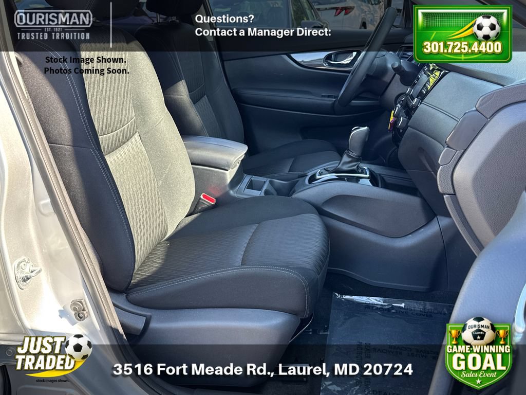 Used 2017 Nissan Rogue S AWD/4WD image 19