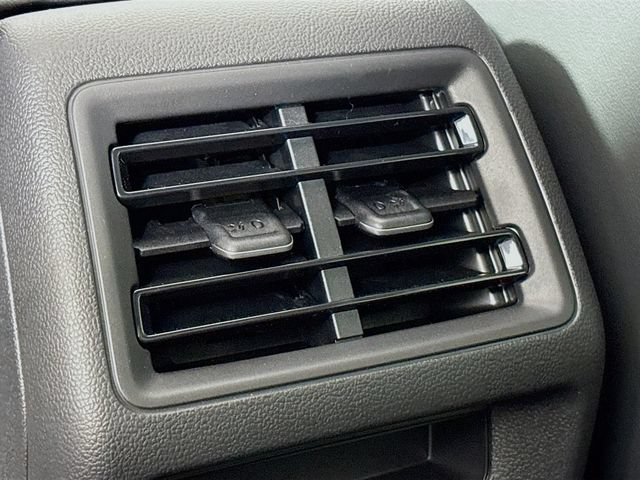 New 2026 Volkswagen Tiguan SE AWD/4WD image 26