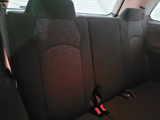 Used 2015 GMC Acadia SLE image 54