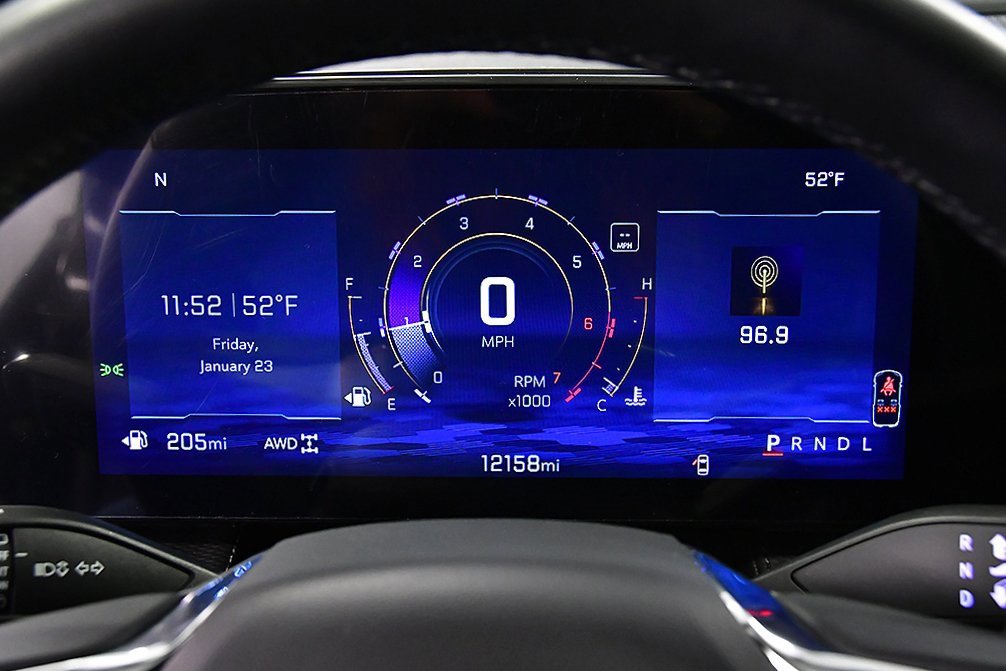 Used 2025 Chevrolet Equinox LT w/ Safety and Technology Package image 15