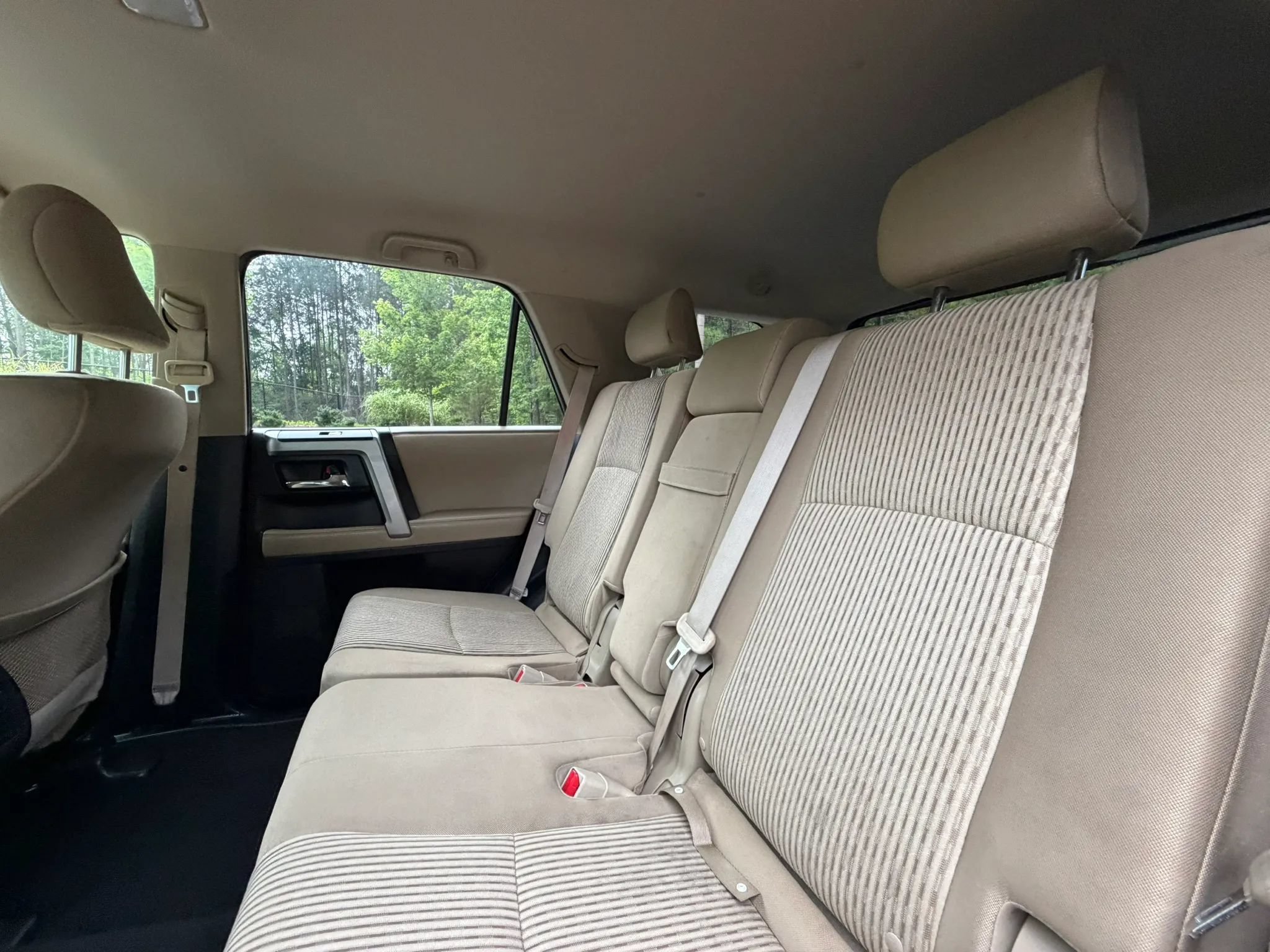 Used 2016 Toyota 4Runner SR5 AWD/4WD image 20