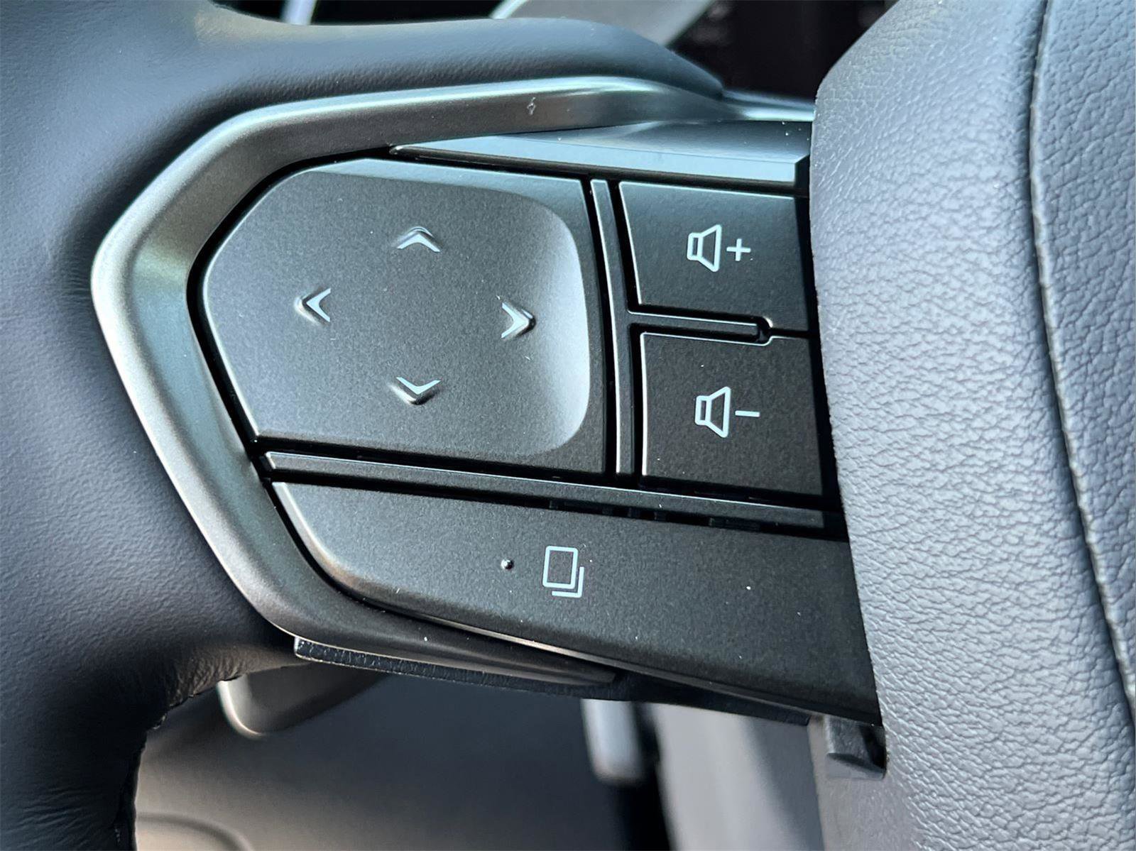 New 2025 Lexus RX 450h AWD w/ Luxury Package image 19