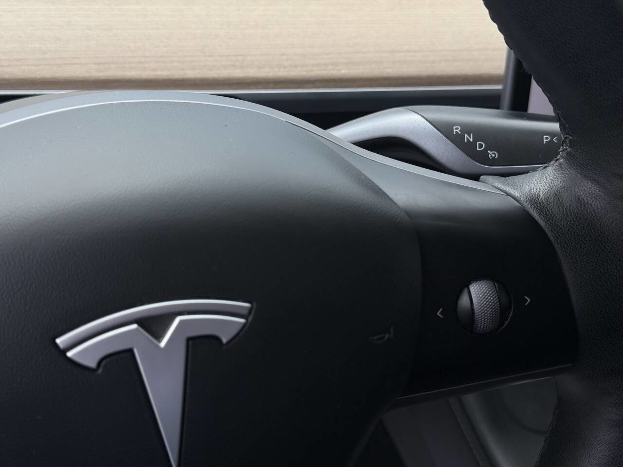 Used 2021 Tesla Model Y Long Range image 19