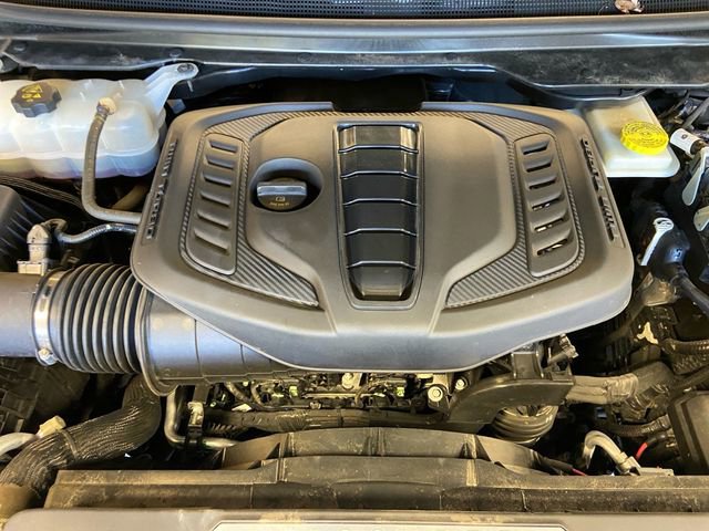 Used 2024 Jeep Wagoneer L Series II w/ Flexible Seating Group image 29