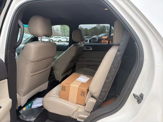 Used 2013 Ford Explorer Limited image 19