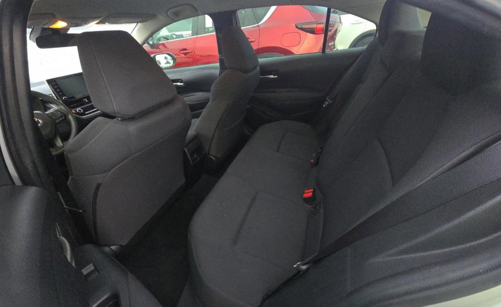 Used 2021 Toyota Corolla LE FWD image 16