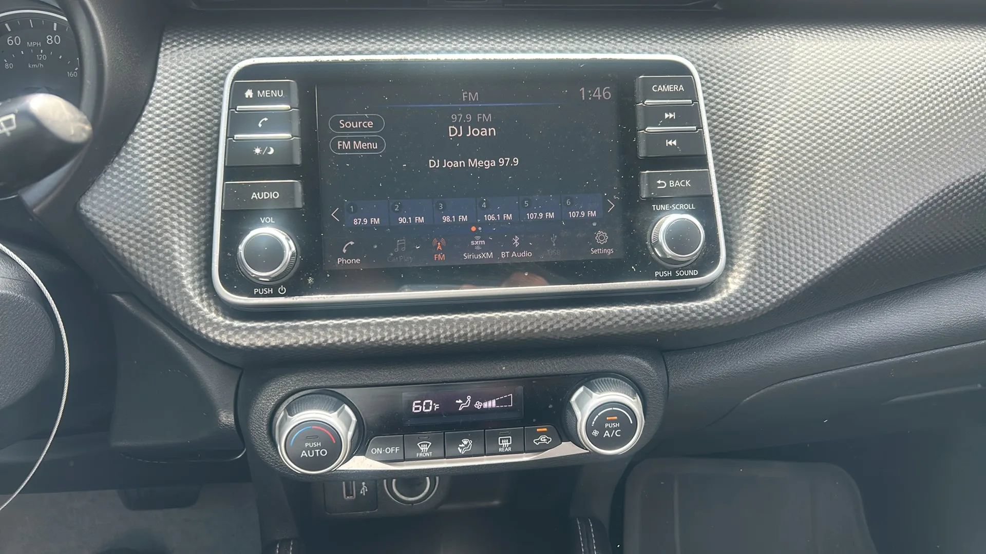 Used 2019 Nissan Kicks SV FWD image 19