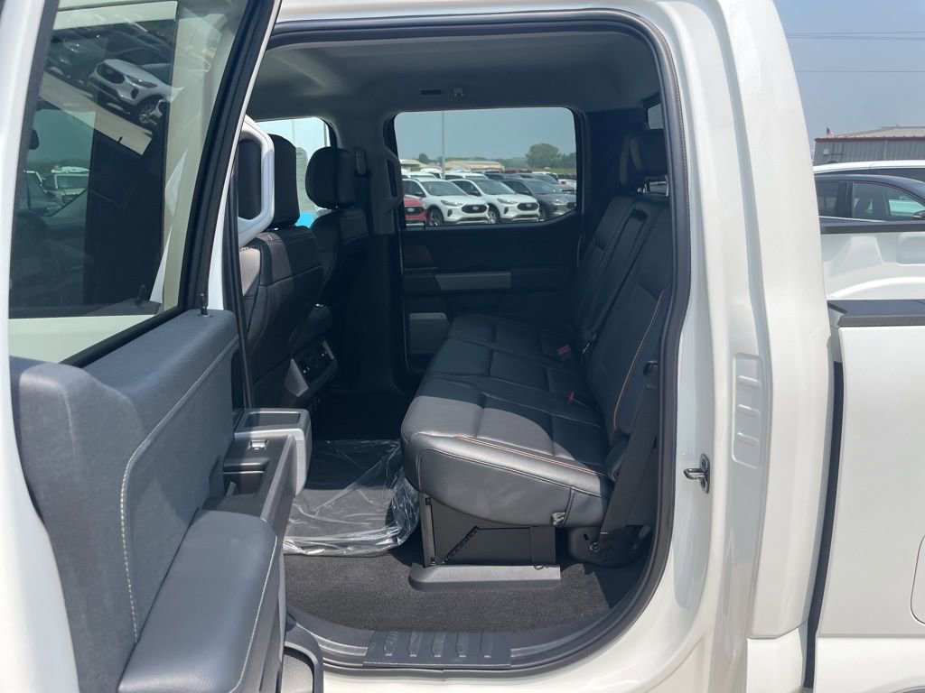 New 2025 Ford F250 Lariat w/ Lariat Ultimate Package image 24
