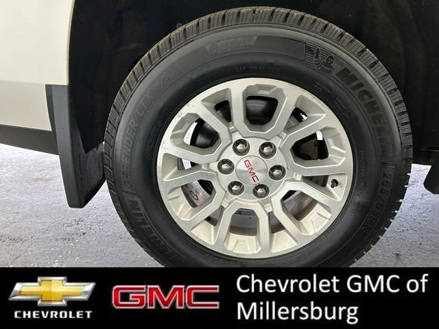 Used 2015 GMC Yukon SLT AWD/4WD image 12
