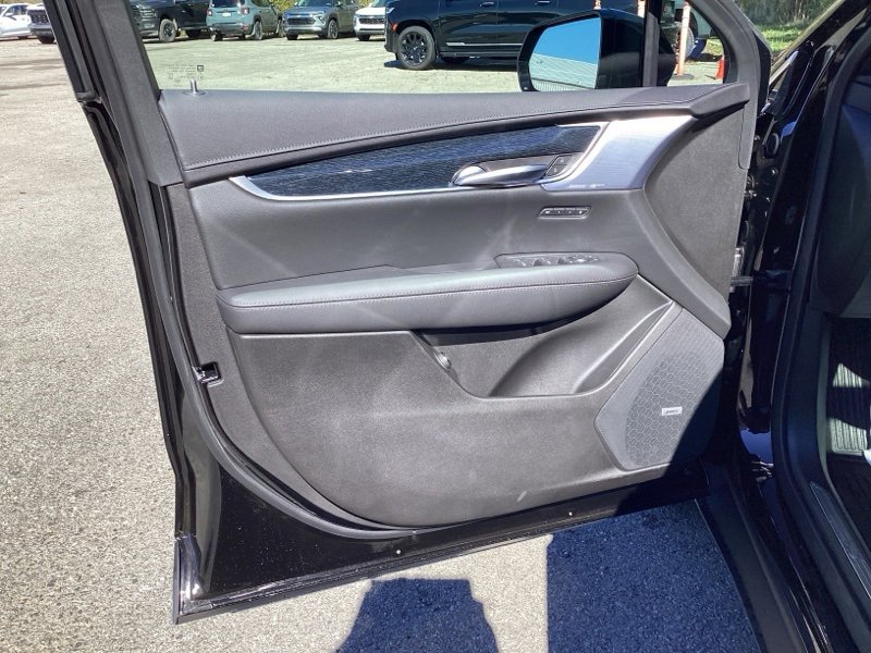 New 2025 Cadillac XT5 Premium Luxury w/ Technology Package image 13