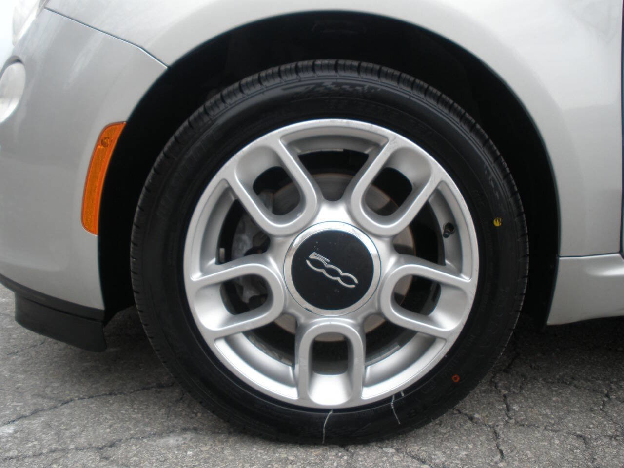 Used 2013 FIAT 500 Pop image 34