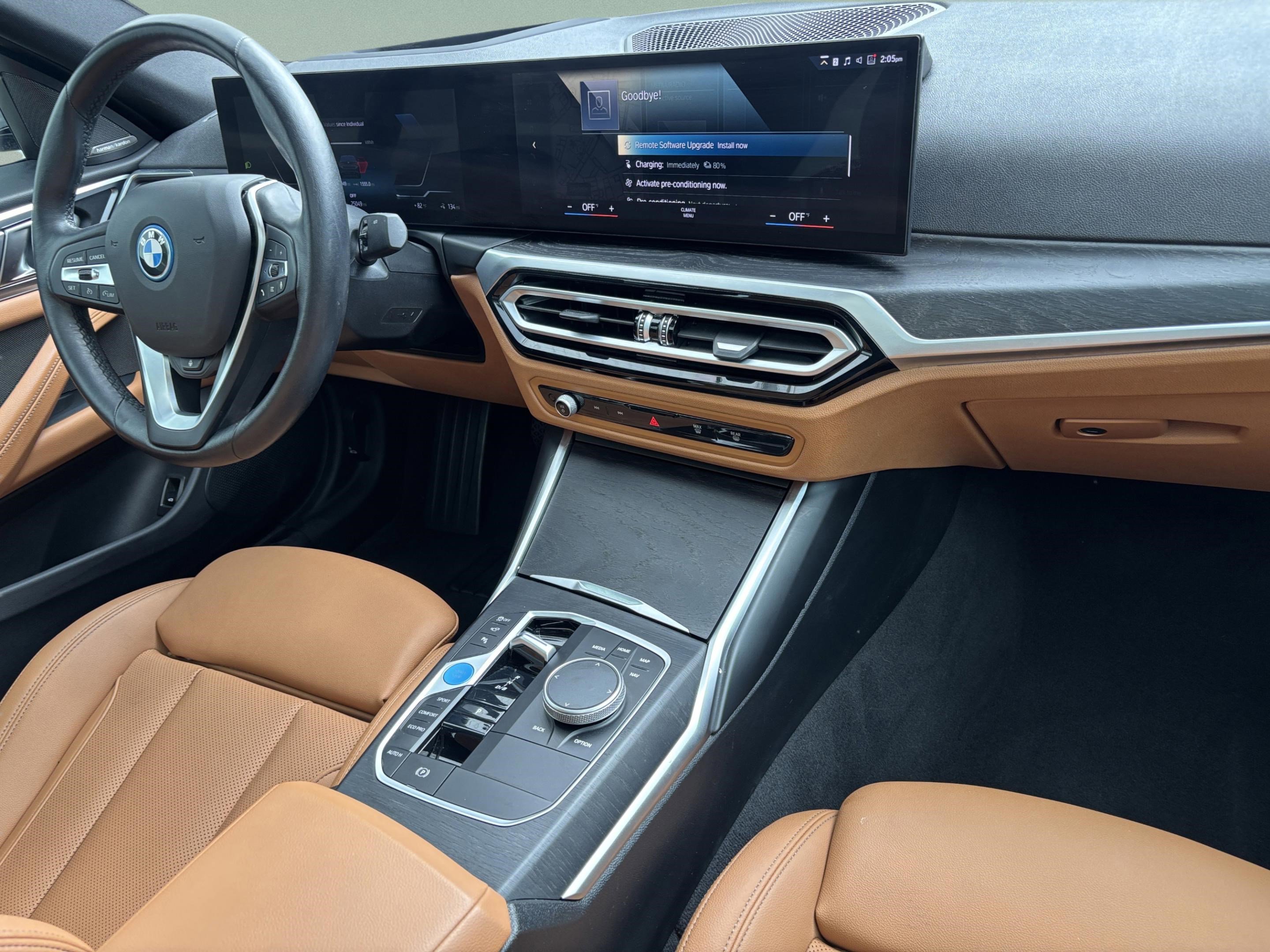 Used 2023 BMW i4 eDrive40 w/ Premium Package RWD image 11