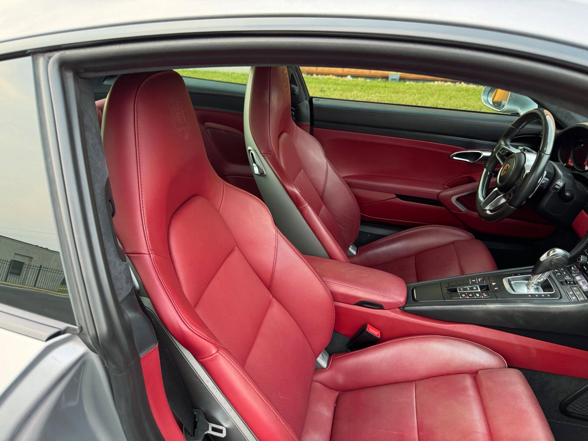 Used 2018 Porsche 911 GT3 RS image 31