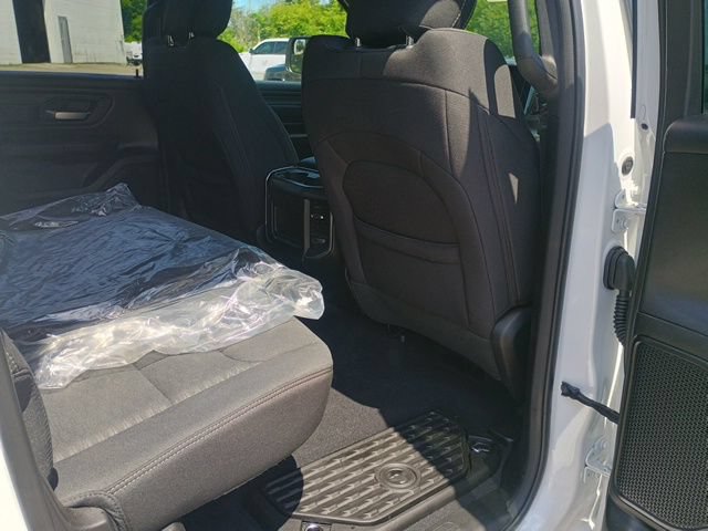 Used 2026 RAM 1500 Express AWD/4WD image 15