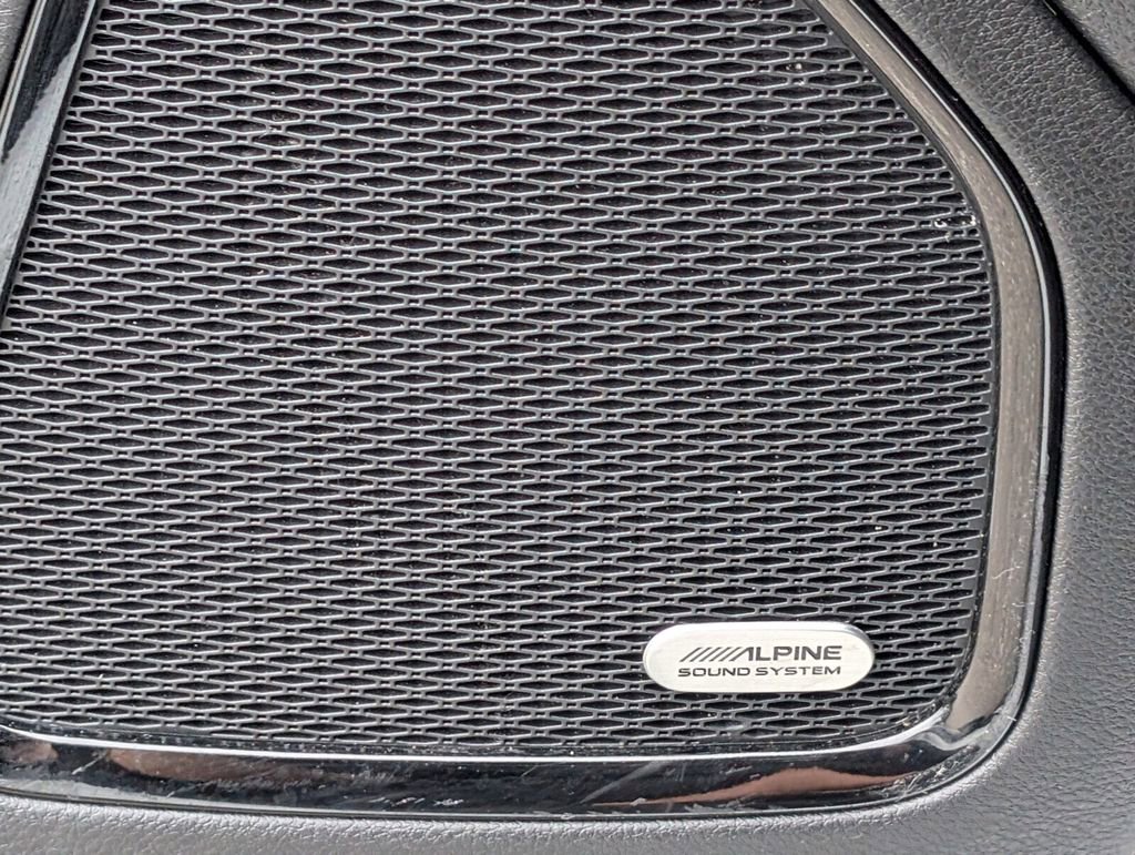 Used 2023 Jeep Compass Limited w/ Elite Group image 31