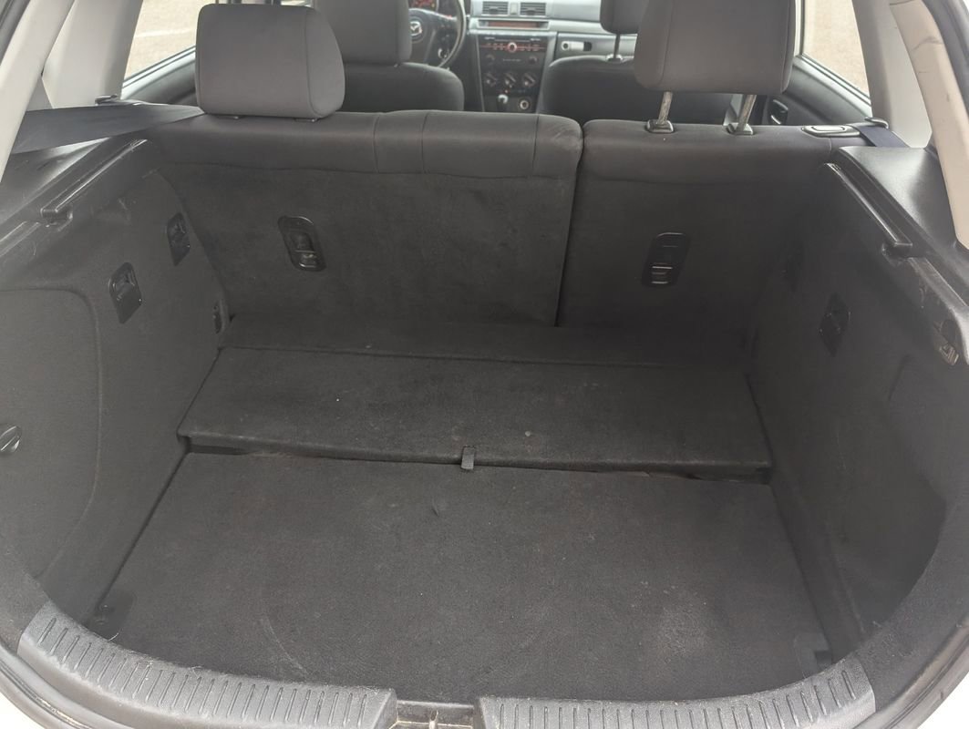 Used 2006 MAZDA MAZDA3 s image 28