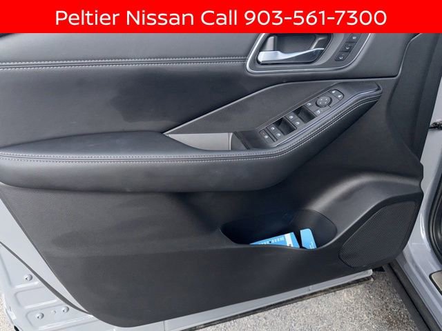 Certified 2026 Nissan Rogue Platinum w/ Platinum Premium Package AWD/4WD image 10