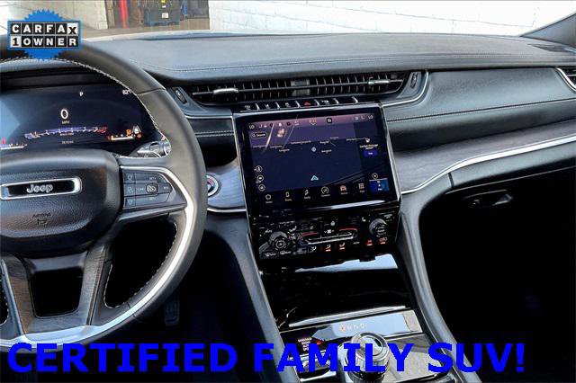 Certified 2025 Jeep Grand Cherokee Limited w/ Trailer Tow Package image 5