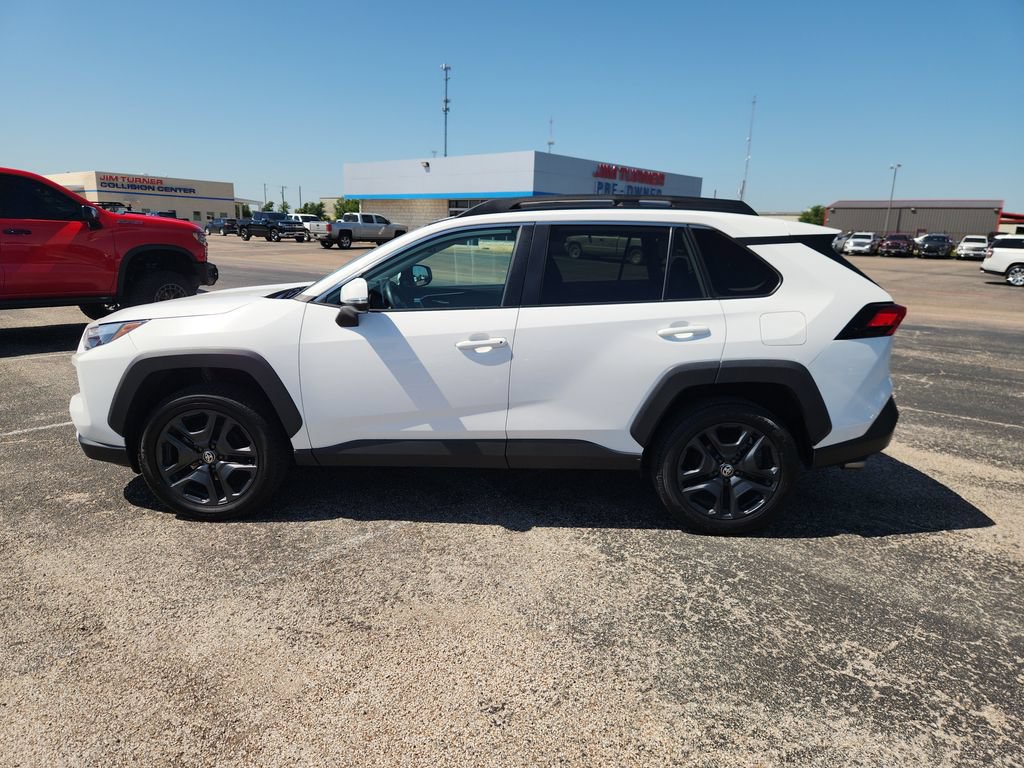 Used 2024 Toyota RAV4 Adventure AWD/4WD image 4