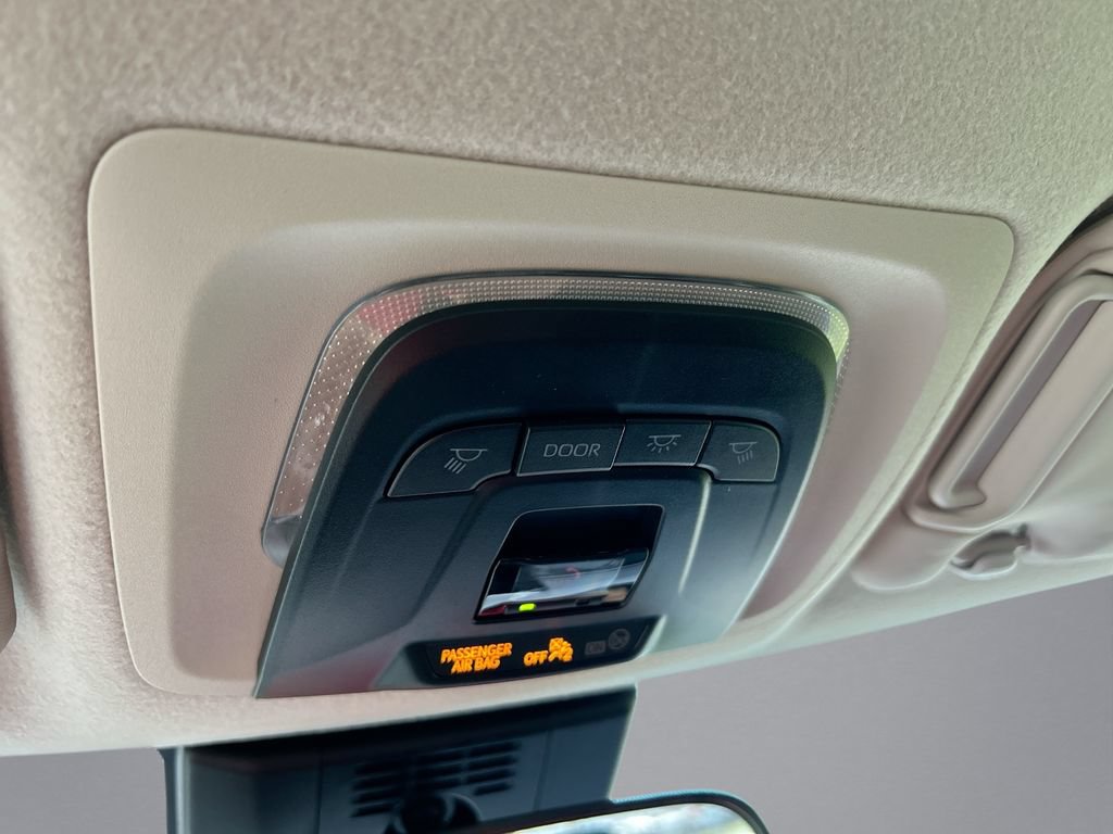 Used 2026 Toyota Corolla LE FWD image 26