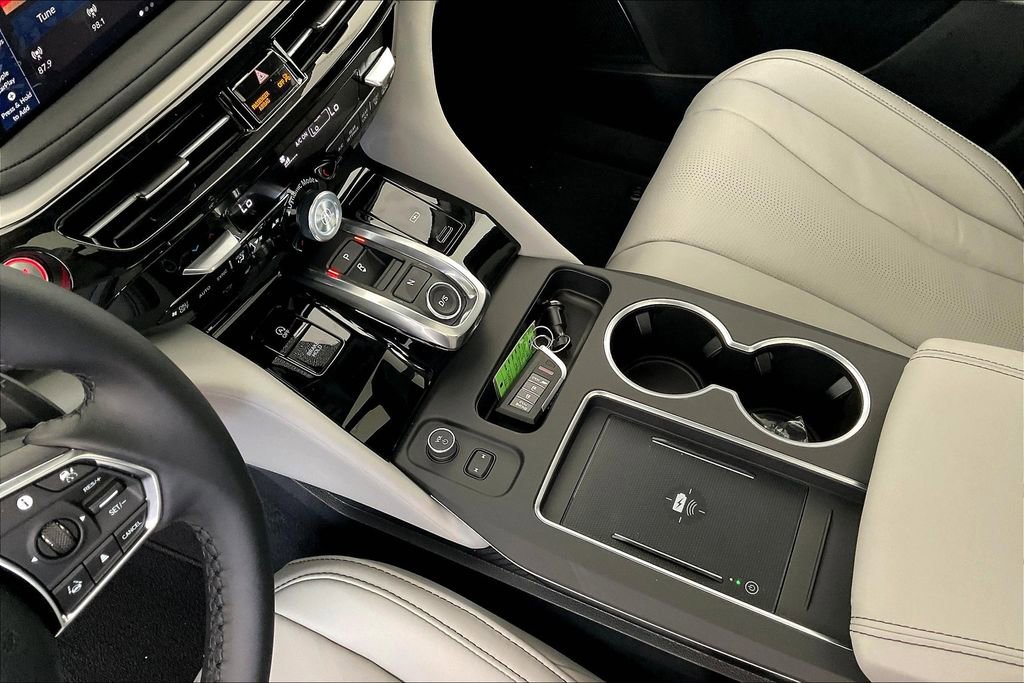 Certified 2026 Acura MDX w/ Technology Package image 19