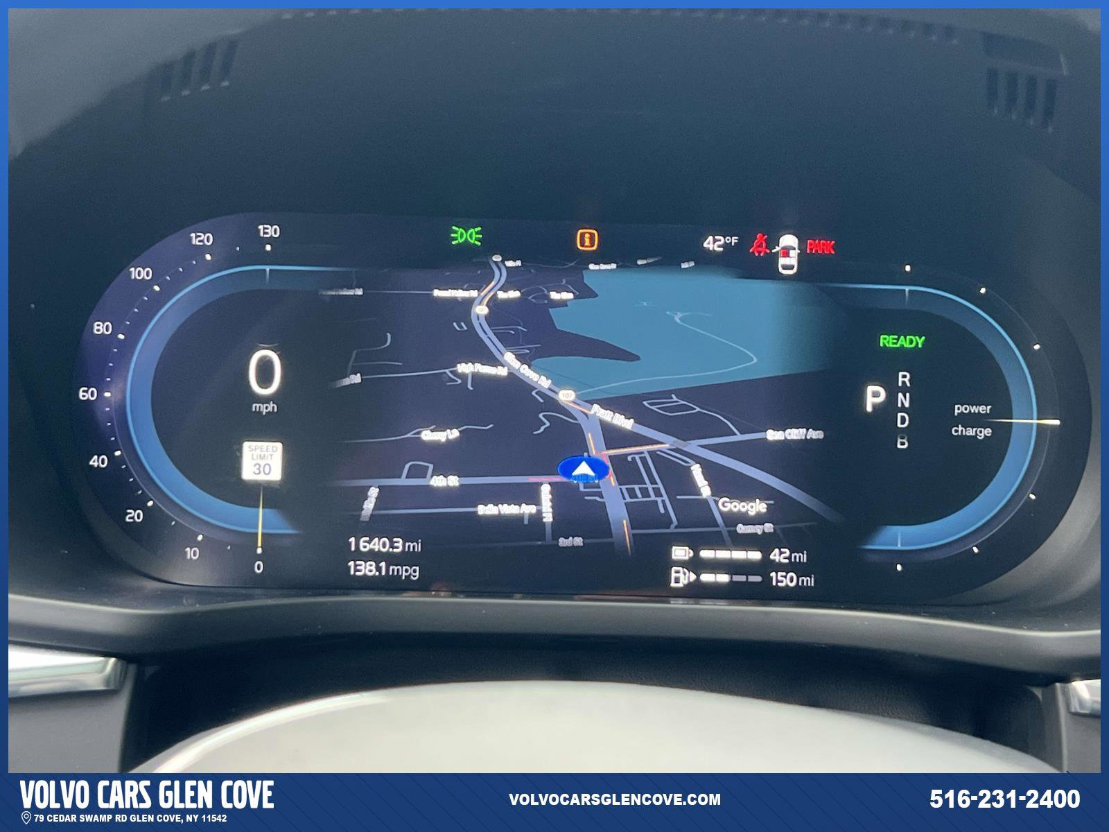 Used 2024 Volvo XC60 T8 Plus w/ Protection Package Premier image 25