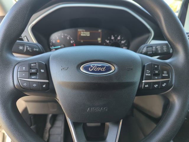 Used 2020 Ford Escape SE image 43