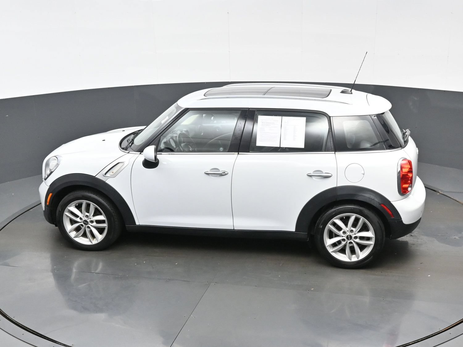 Used 2012 MINI Cooper Countryman FWD image 33