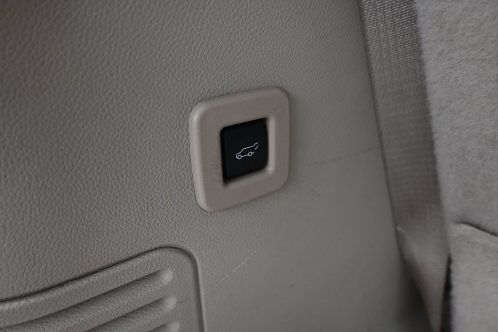 Used 2017 Lincoln Navigator Select AWD/4WD image 32