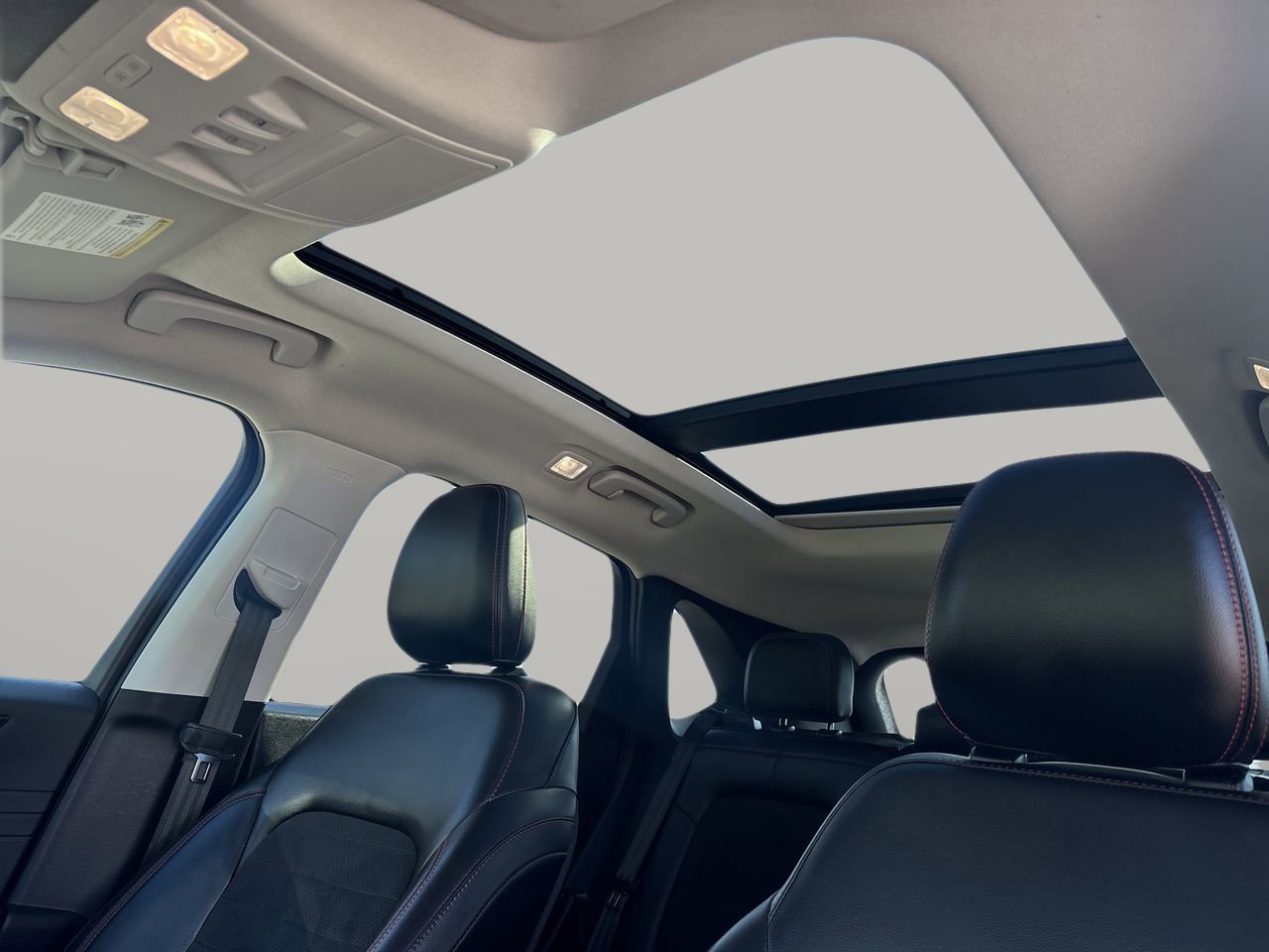 Used 2022 Ford Escape SEL w/ SEL Stealth AWD Package image 14