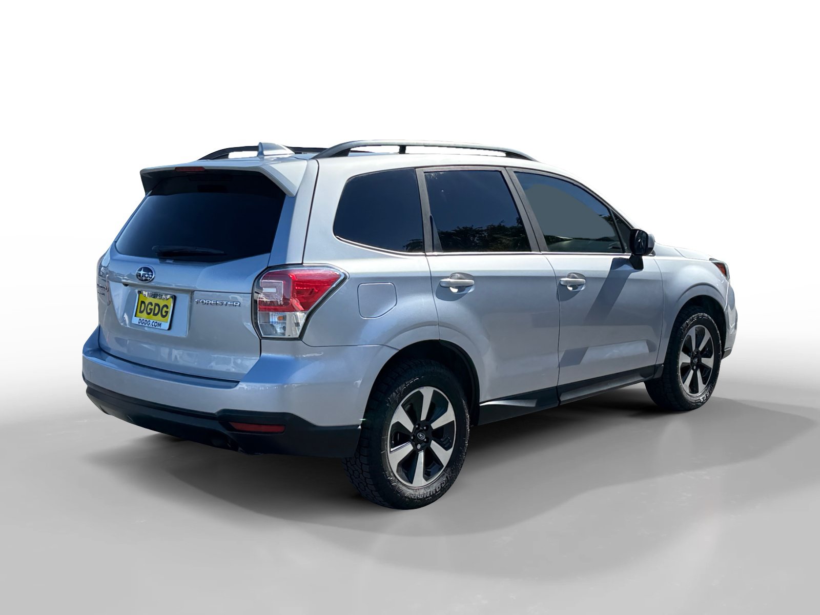 Used 2018 Subaru Forester 2.5i Premium AWD/4WD image 5