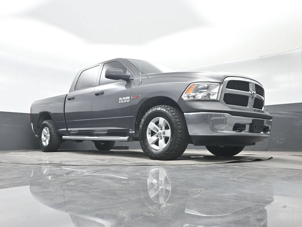 Used 2018 RAM 1500 Tradesman w/ Chrome Appearance Group AWD/4WD image 33