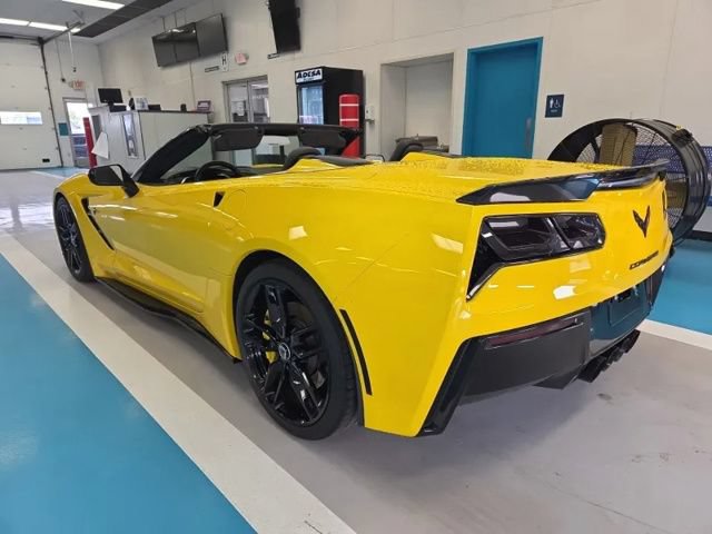Used 2015 Chevrolet Corvette Stingray Convertible w/ 3LT Preferred Equipment Group RWD image 4