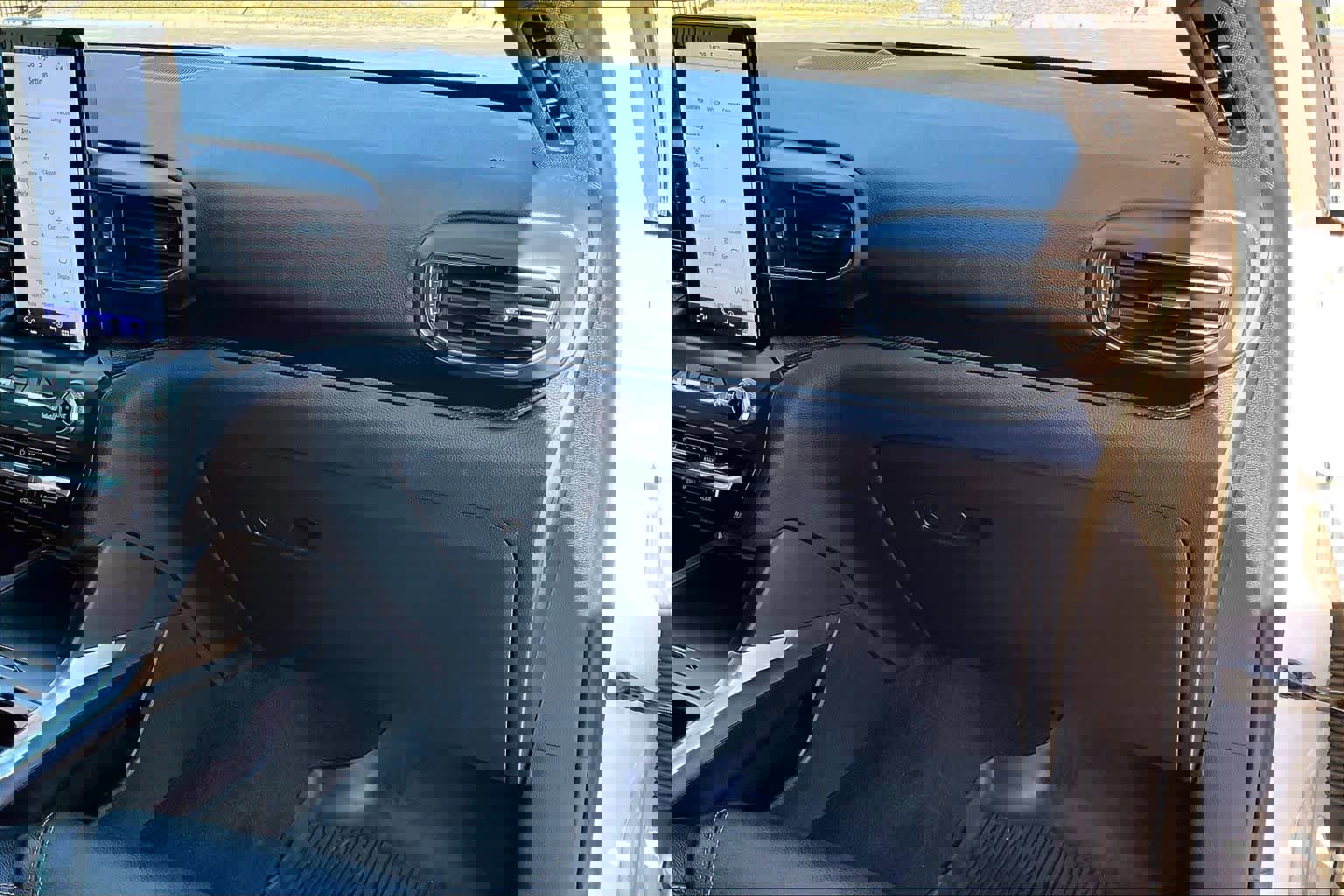 Used 2020 Ford Explorer ST w/ ST Street Pack image 19