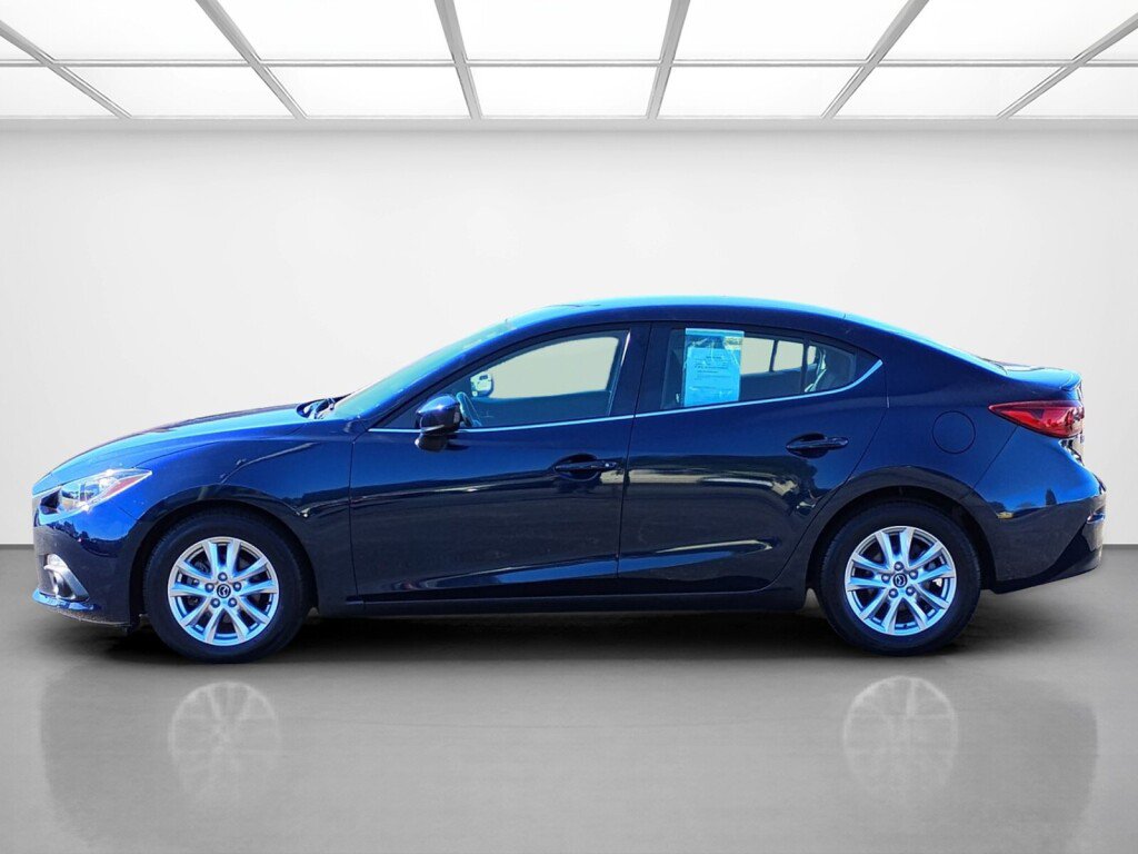 Used 2015 MAZDA MAZDA3 i Touring FWD image 2