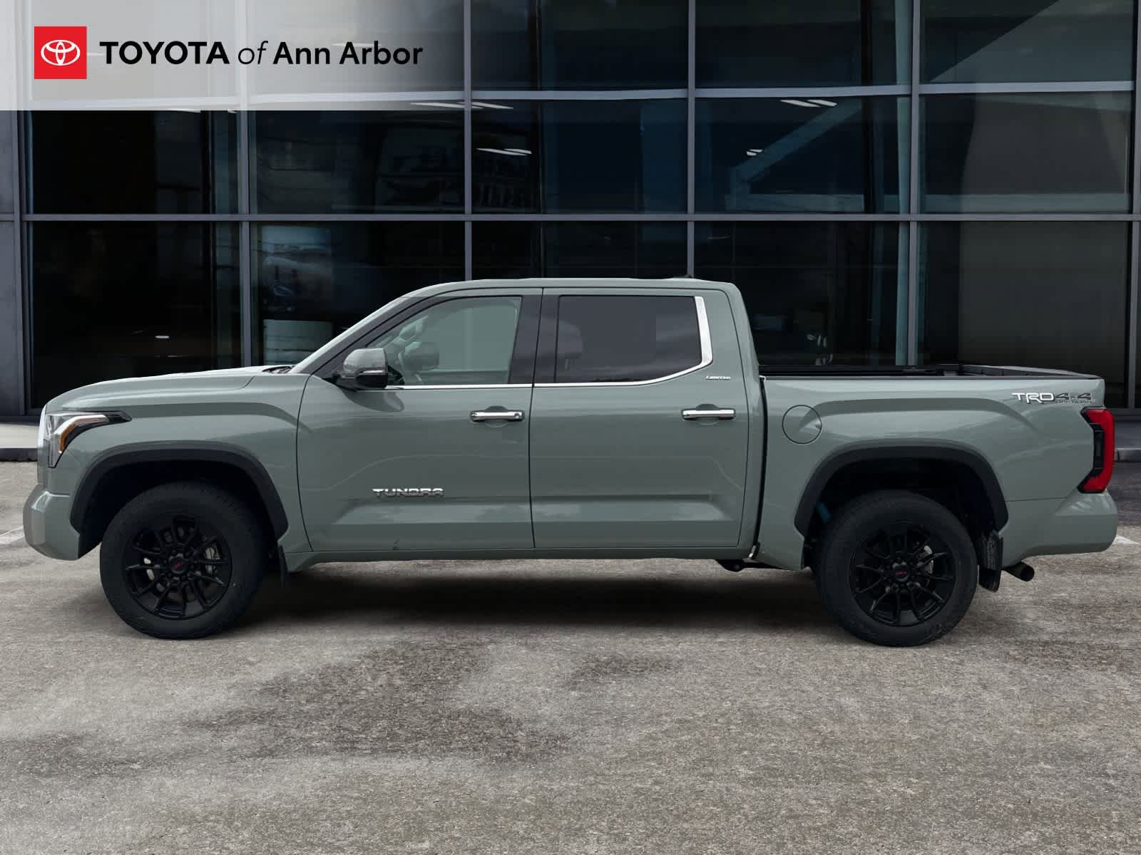 Used 2023 Toyota Tundra Limited w/ TRD Off-Road Package AWD/4WD image 9