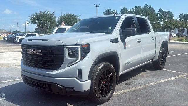 Used 2024 GMC Sierra 1500 Elevation AWD/4WD image 3