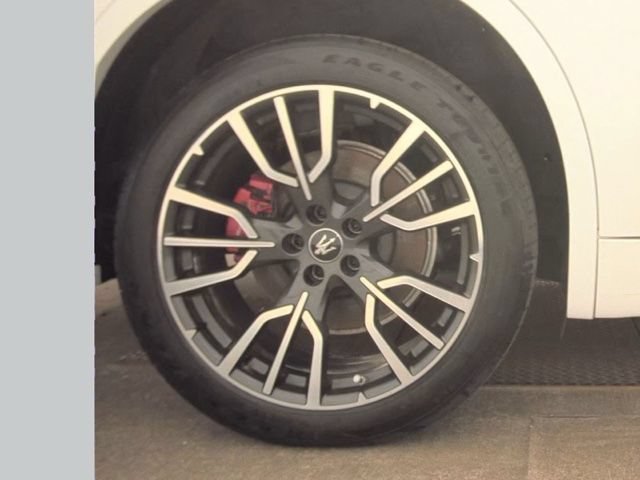 Used 2023 Maserati Grecale GT AWD/4WD image 22