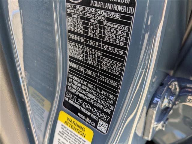 Used 2024 Land Rover Range Rover Evoque Dynamic SE image 28