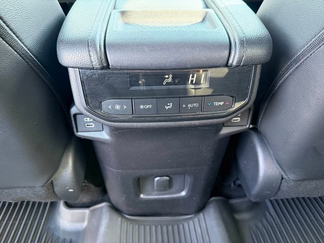Used 2024 Toyota Grand Highlander AWD image 28