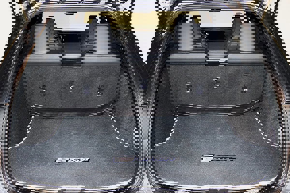 Used 2023 Lexus RX 500h F Sport image 65